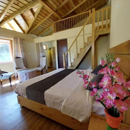 Hotel Anmol Paradise Mukteshwar Exterior foto